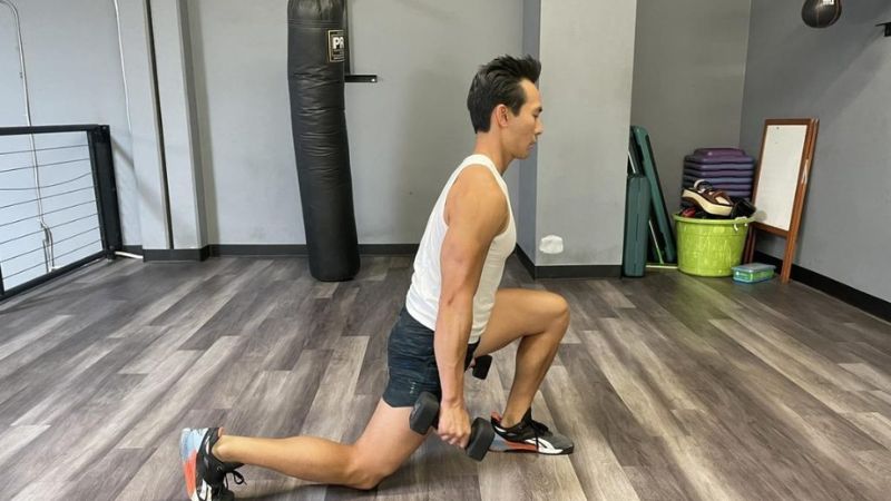 cách tập tạ tay