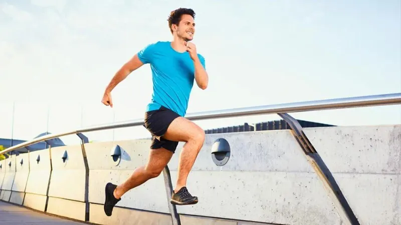 chạy bộ có giúp giảm mỡ bụng không