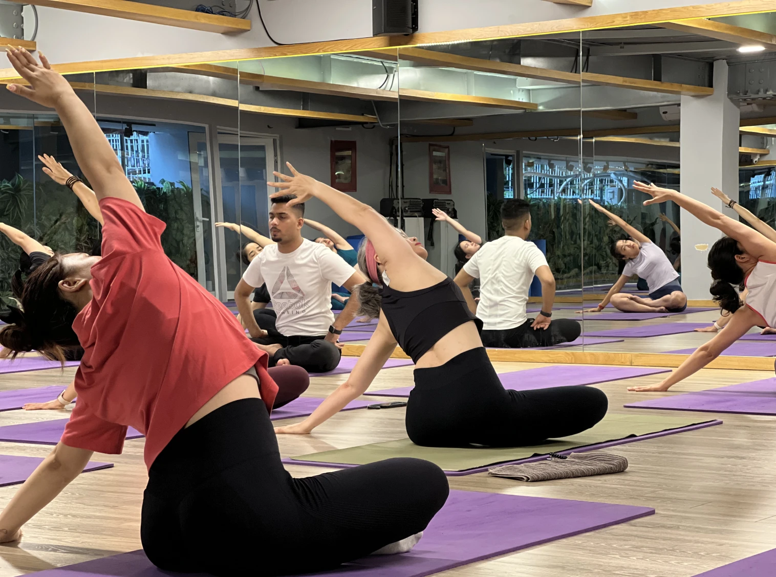 Đăng ký tập yoga lại HT Active Fitness và HT Exclusive Fitness