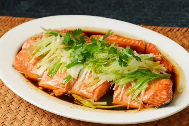 100g cá hồi bao nhiêu protein