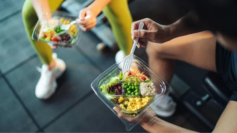 chế độ ăn tập gym giảm cân cho nữ