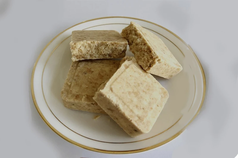 1 gói lương khô bao nhiêu calo