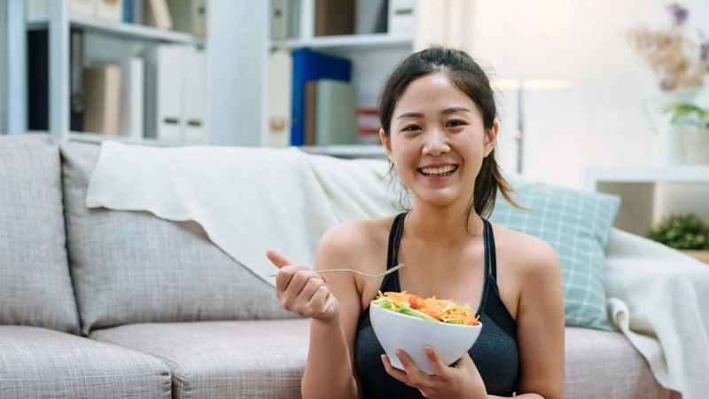 tập gym có nên ăn cơm