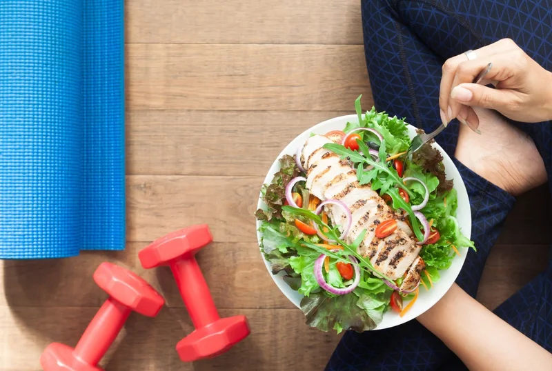 tập gym ăn gì để tăng cân