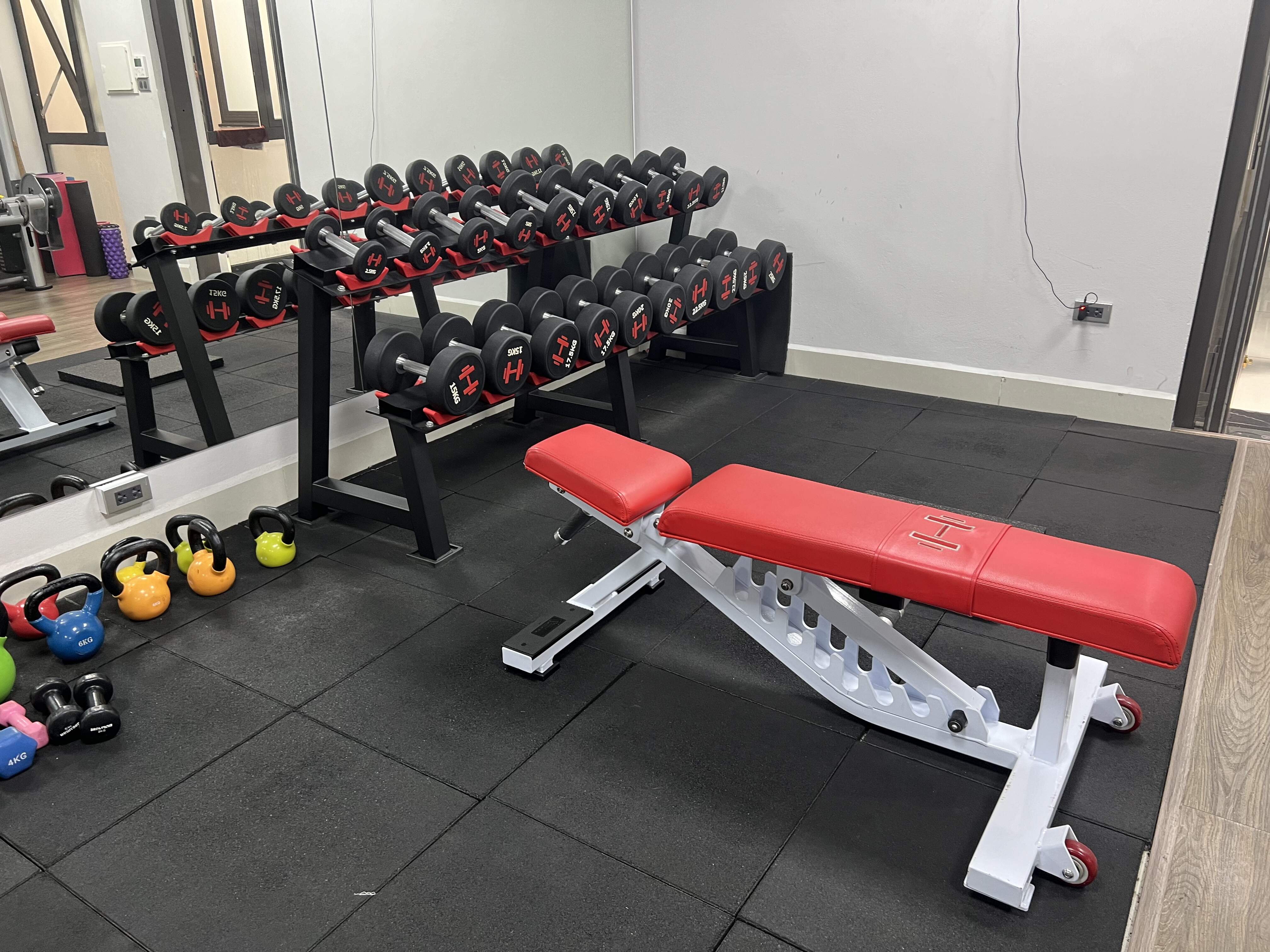 phòng gym huấn luyện viên cá nhân HT Private Fitness, HPF, 128 Phố Huế, Phố Huế, HT Fitness, HT Fitness Việt Nam