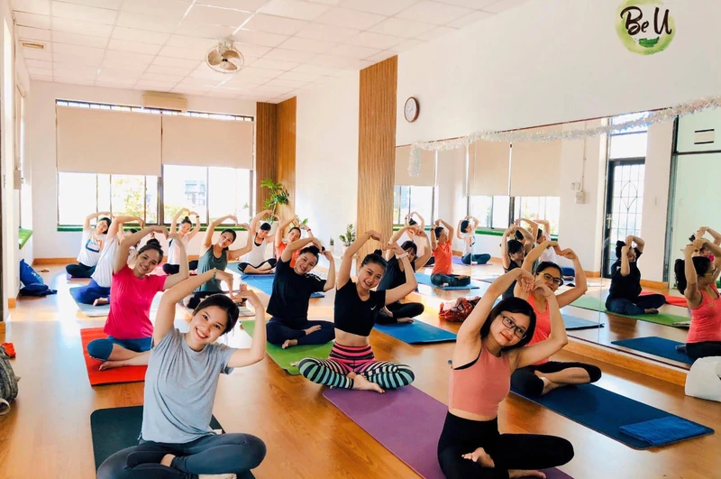 lớp học yoga tphcm
