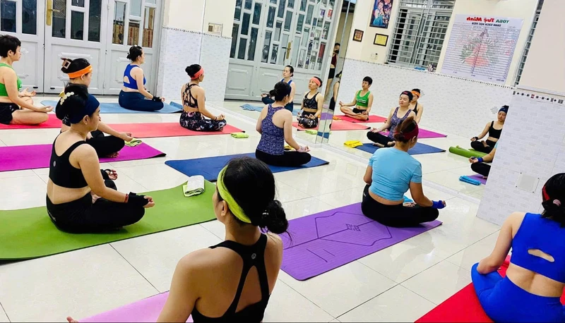 tập yoga hcm