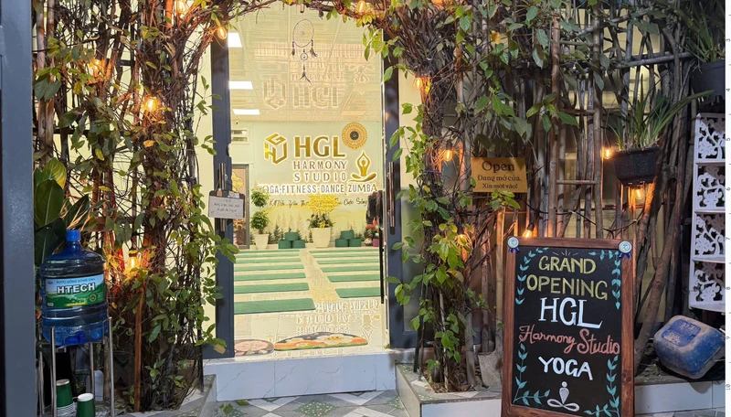 học yoga bay ở tphcm