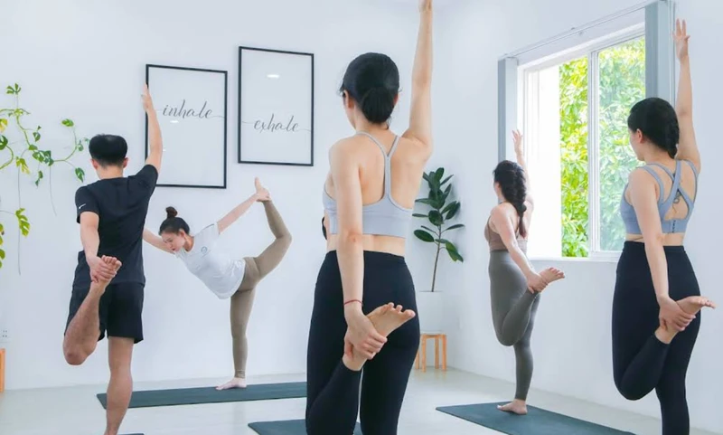 yoga hcm