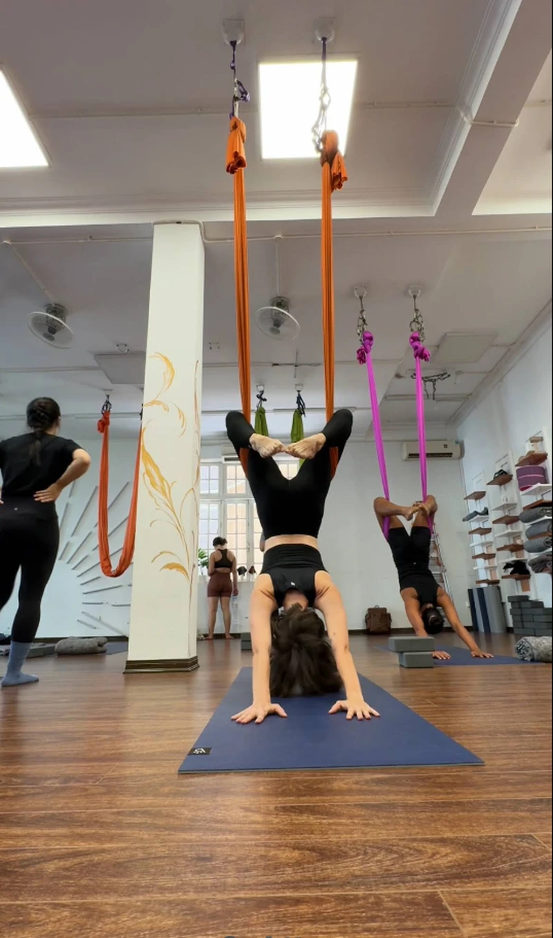 yoga bay hà nội NoMad Om Factory Tây Hồ