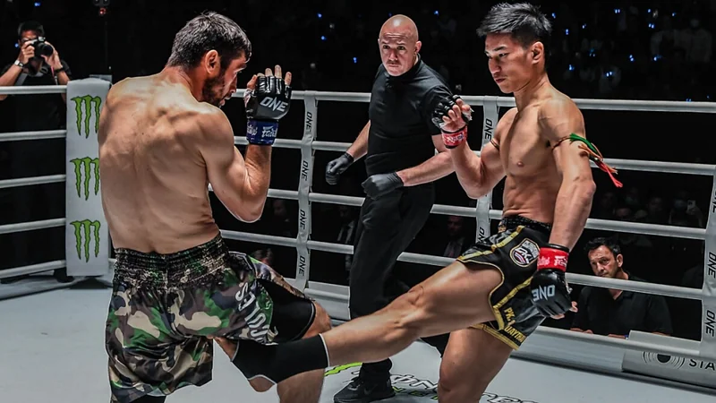 luật thi đấu kickboxing Low Kick