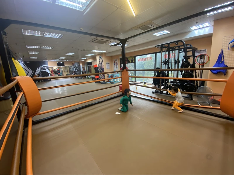 giá tập kickboxing ở hà nội CFB Kickfit - Boxing