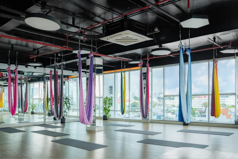 Phòng tập Yoga bay Up Gym - Hưng Phú