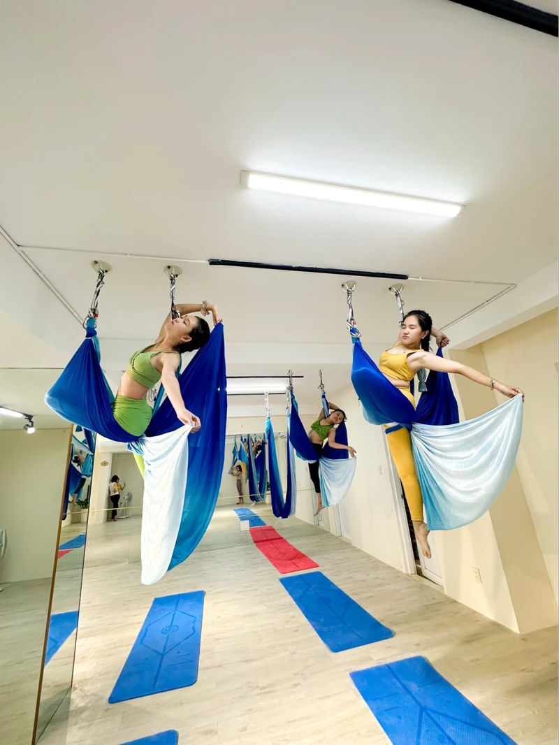 Phòng tập Yoga bay Yoga Hạnh Phúc