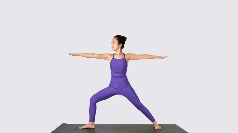 Tư thế tập yoga giảm cân Chiến Binh